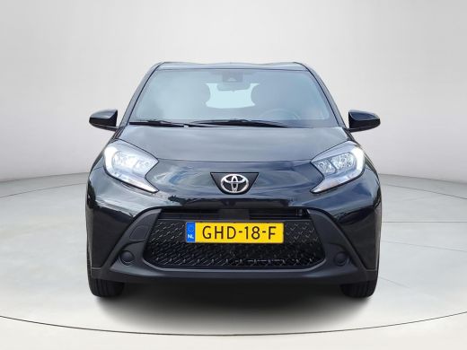 Toyota Aygo 1.0 VVT-i MT Play | Apple CarPlay / Android Auto | Parkeercamera | Rijklaarprijs incl. garantie | ActivLease financial lease