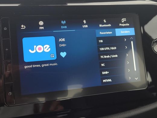 Toyota Aygo 1.0 VVT-i MT Play | Apple CarPlay / Android Auto | Parkeercamera | Rijklaarprijs incl. garantie | ActivLease financial lease