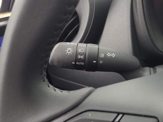 Toyota Aygo 1.0 VVT-i MT Play | Apple CarPlay / Android Auto | Parkeercamera | Rijklaarprijs incl. garantie | ActivLease financial lease