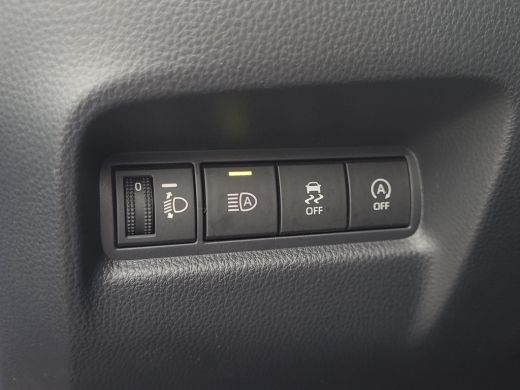 Toyota Aygo 1.0 VVT-i MT Play | Apple CarPlay / Android Auto | Parkeercamera | Rijklaarprijs incl. garantie | ActivLease financial lease