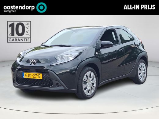 Toyota Aygo 1.0 VVT-i MT Play | Apple CarPlay / Android Auto | Parkeercamera | Rijklaarprijs incl. garantie | Toyota Aygo 1.0 VVT-i MT Play | Apple CarPlay / Android Auto | Parkeercamera | Rijklaarprijs incl. garantie |