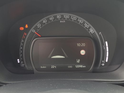 Toyota Aygo 1.0 VVT-i MT Play | Apple CarPlay / Android Auto | Parkeercamera | Rijklaarprijs incl. garantie | ActivLease financial lease