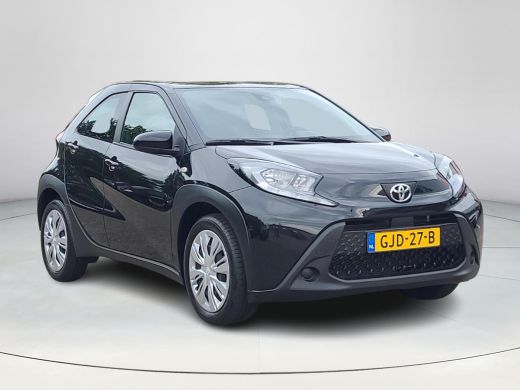 Toyota Aygo 1.0 VVT-i MT Play | Apple CarPlay / Android Auto | Parkeercamera | Rijklaarprijs incl. garantie | ActivLease financial lease