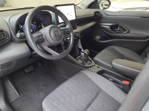 Toyota Yaris 1.5 Hybrid 115 First Edition | Apple CarPlay / Android Auto | LED Verlichting | Rijklaarprijs inc... ActivLease financial lease