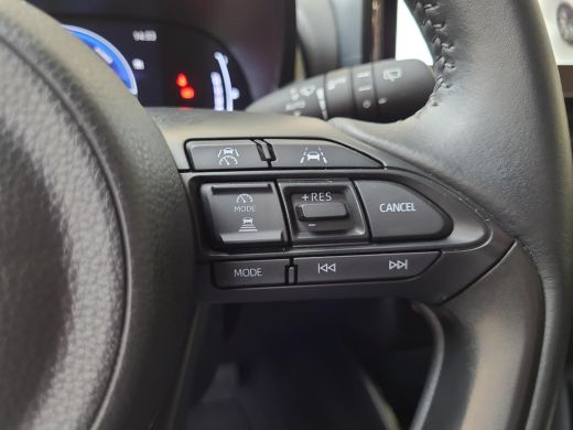 Toyota Yaris 1.5 Hybrid 115 First Edition | Apple CarPlay / Android Auto | LED Verlichting | Rijklaarprijs inc... ActivLease financial lease