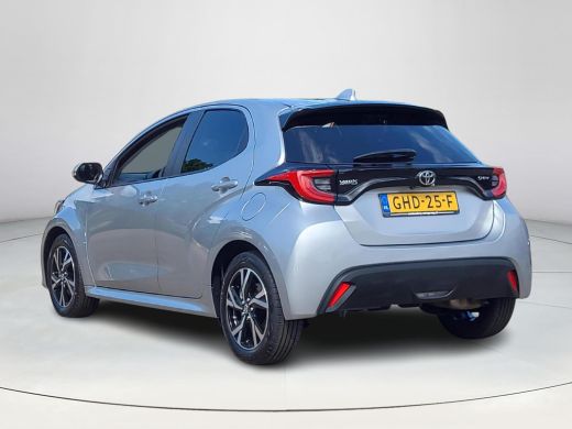 Toyota Yaris 1.5 Hybrid 115 First Edition | Apple CarPlay / Android Auto | LED Verlichting | Rijklaarprijs inc... ActivLease financial lease