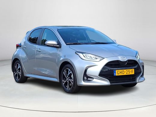 Toyota Yaris 1.5 Hybrid 115 First Edition | Apple CarPlay / Android Auto | LED Verlichting | Rijklaarprijs inc... ActivLease financial lease