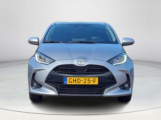 Toyota Yaris 1.5 Hybrid 115 First Edition | Apple CarPlay / Android Auto | LED Verlichting | Rijklaarprijs inc... ActivLease financial lease