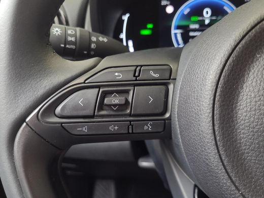 Toyota Yaris 1.5 Hybrid 115 First Edition | Apple CarPlay / Android Auto | LED Verlichting | Rijklaarprijs inc... ActivLease financial lease
