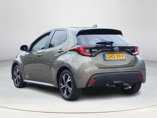 Toyota Yaris 1.5 Hybrid 115 First Edition | Apple CarPlay / Android Auto | LED Verlichting | Rijklaarprijs inc... ActivLease financial lease