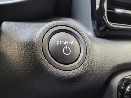 Toyota Yaris 1.5 Hybrid 115 First Edition | Apple CarPlay / Android Auto | LED Verlichting | Rijklaarprijs inc... ActivLease financial lease