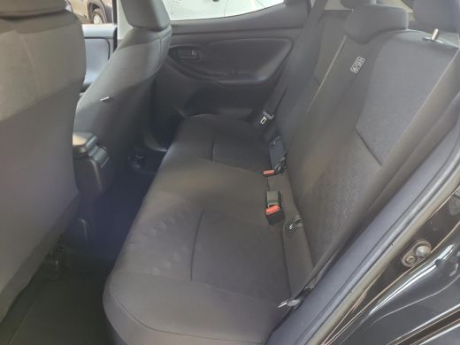 Toyota Yaris 1.5 Hybrid 115 First Edition | Apple CarPlay / Android Auto | LED Verlichting | Rijklaarprijs inc... ActivLease financial lease