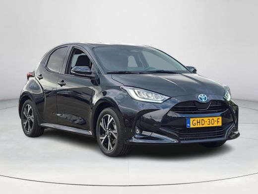 Toyota Yaris 1.5 Hybrid 115 First Edition | Apple CarPlay / Android Auto | LED Verlichting | Rijklaarprijs inc... ActivLease financial lease