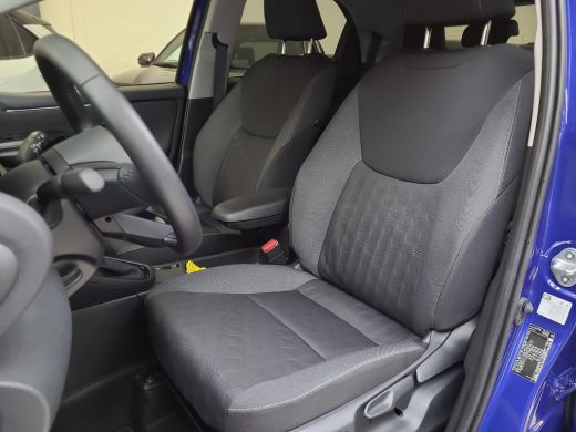 Toyota Yaris 1.5 Hybrid 115 First Edition | Apple CarPlay / Android Auto | LED Verlichting | Rijklaarprijs inc... ActivLease financial lease
