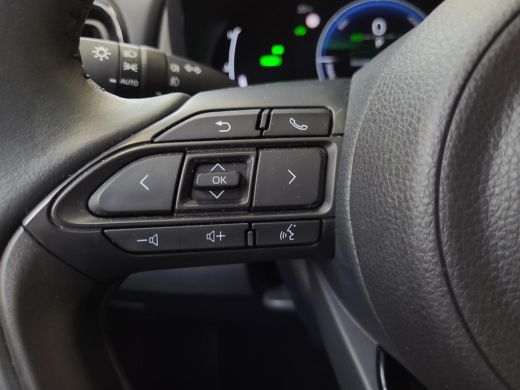Toyota Yaris 1.5 Hybrid 115 First Edition | Apple CarPlay / Android Auto | LED Verlichting | Rijklaarprijs inc... ActivLease financial lease