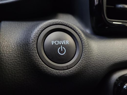 Toyota Yaris 1.5 Hybrid 115 First Edition | Apple CarPlay / Android Auto | LED Verlichting | Rijklaarprijs inc... ActivLease financial lease