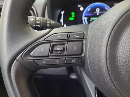 Toyota Yaris 1.5 Hybrid 115 First Edition | Apple CarPlay / Android Auto | LED Verlichting | Rijklaarprijs inc... ActivLease financial lease