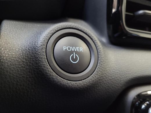 Toyota Yaris 1.5 Hybrid 115 First Edition | Apple CarPlay / Android Auto | LED Verlichting | Rijklaarprijs inc... ActivLease financial lease
