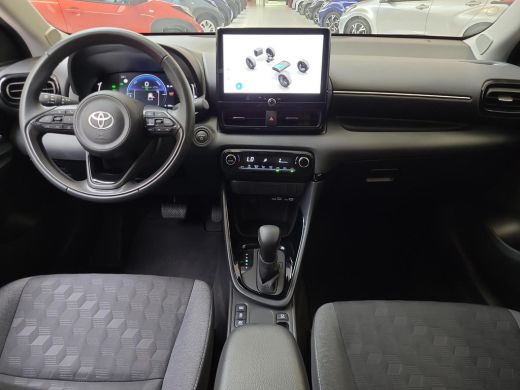 Toyota Yaris 1.5 Hybrid 115 First Edition | Apple CarPlay / Android Auto | LED Verlichting | Rijklaarprijs inc... ActivLease financial lease