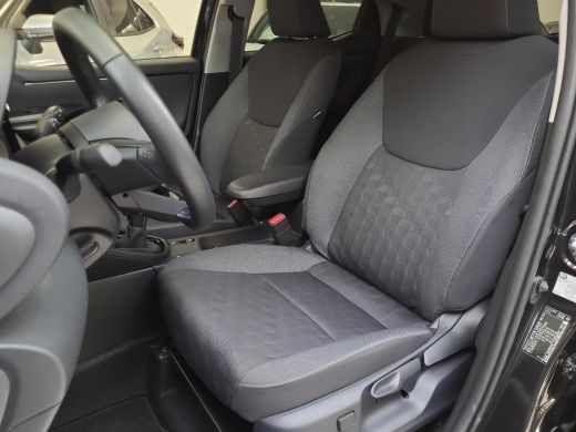 Toyota Yaris 1.5 Hybrid 115 First Edition | Apple CarPlay / Android Auto | LED Verlichting | Rijklaarprijs inc... ActivLease financial lease