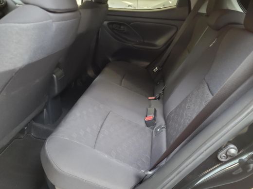 Toyota Yaris 1.5 Hybrid 115 First Edition | Apple CarPlay / Android Auto | LED Verlichting | Rijklaarprijs inc... ActivLease financial lease