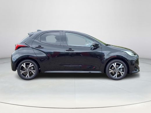 Toyota Yaris 1.5 Hybrid 115 First Edition | Apple CarPlay / Android Auto | LED Verlichting | Rijklaarprijs inc... ActivLease financial lease