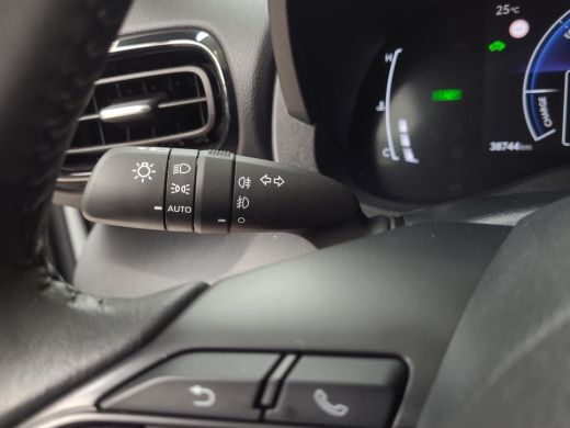 Toyota Yaris Cross 1.5 Hybrid 115 First Edition | Apple CarPlay / Android Auto | LED Verlichting | Rijklaarprijs inc... ActivLease financial lease