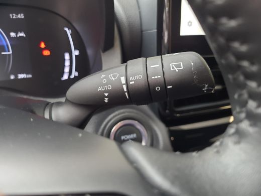 Toyota Yaris Cross 1.5 Hybrid 115 First Edition | Apple CarPlay / Android Auto | LED Verlichting | Rijklaarprijs inc... ActivLease financial lease