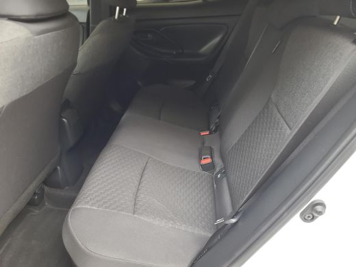 Toyota Yaris Cross 1.5 Hybrid 115 First Edition | Apple CarPlay / Android Auto | LED Verlichting | Rijklaarprijs inc... ActivLease financial lease