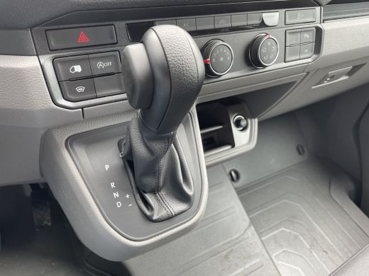 Volkswagen Crafter 30 2.0 TDI L3H2 Comfortline 140 Pk Automaat | Comfortline | Camera | 3 zits | Cruise control | He... ActivLease financial lease