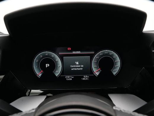 Audi A3 Limousine 30 TFSI 116 pk S-Tronic S Line edition Facelift model, Optiek zwart, LEd, PDC, Climatronic ActivLease financial lease