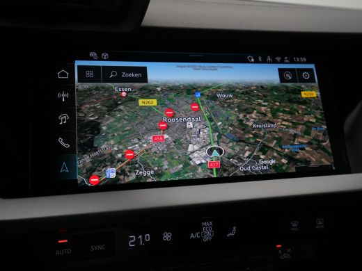 Audi A3 Limousine 30 TFSI 116 pk S-Tronic S Line edition Facelift model, Optiek zwart, LEd, PDC, Climatronic ActivLease financial lease