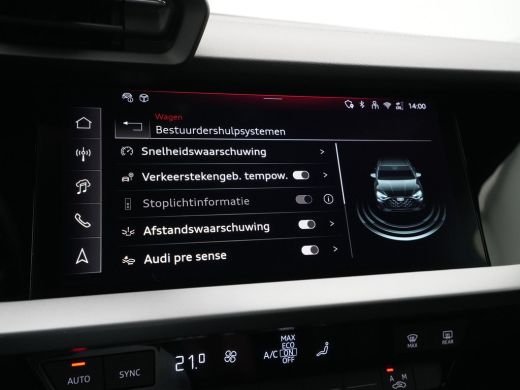 Audi A3 Limousine 30 TFSI 116 pk S-Tronic S Line edition Facelift model, Optiek zwart, LEd, PDC, Climatronic ActivLease financial lease