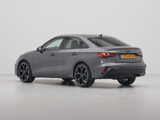 Audi A3 Limousine 30 TFSI 116 pk S-Tronic S-Line edition Facelift model, Optiek zwart, LEd, PDC, Climatronic ActivLease financial lease