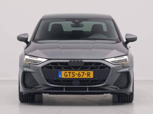 Audi A3 Limousine 30 TFSI 116 pk S-Tronic S-Line edition Facelift model, Optiek zwart, LEd, PDC, Climatronic ActivLease financial lease