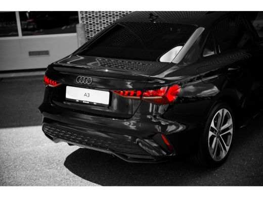 Audi A3 Limousine S edition | Aluminium optiek in het interieur | Assistentiepakket Rijden en Parkeren Pl... ActivLease financial lease
