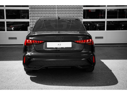 Audi A3 Limousine S edition | Aluminium optiek in het interieur | Assistentiepakket Rijden en Parkeren Pl... ActivLease financial lease