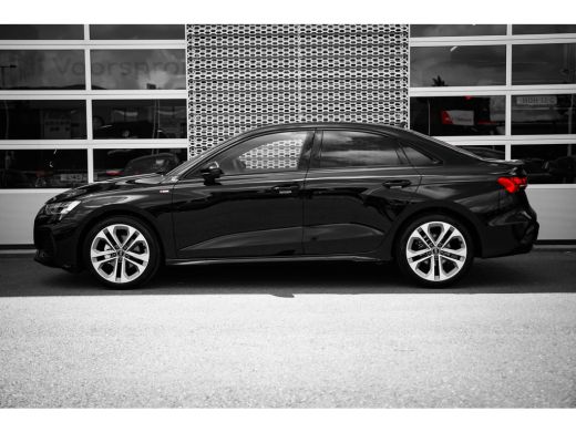 Audi A3 Limousine S edition | Aluminium optiek in het interieur | Assistentiepakket Rijden en Parkeren Pl... ActivLease financial lease