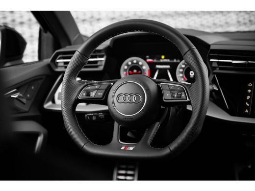 Audi A3 Limousine S edition | Aluminium optiek in het interieur | Assistentiepakket Rijden en Parkeren Pl... ActivLease financial lease