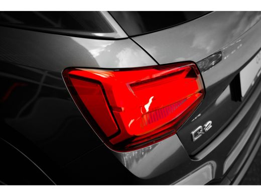 Audi Q2 S edition | Adaptive cruise control | Audi smartphone interface | Audi soundsystem ActivLease financial lease