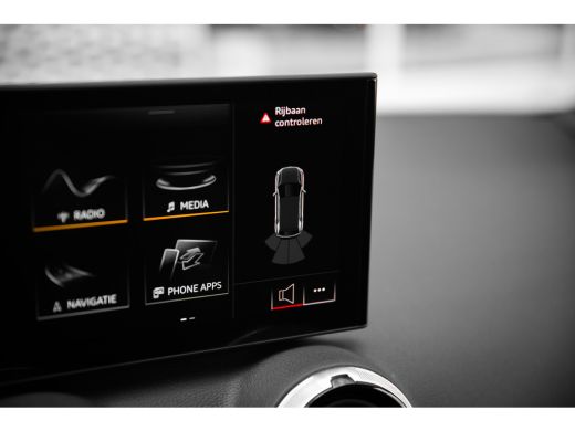 Audi Q2 S edition | Adaptive cruise control | Audi smartphone interface | Audi soundsystem ActivLease financial lease