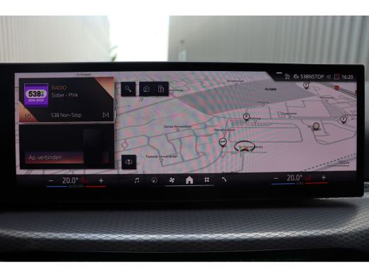 BMW 3 Serie Touring 318i M Sport Automaat / Panoramadak / Trekhaak / Sportstoelen / Achteruitrijcamera / Comf... ActivLease financial lease