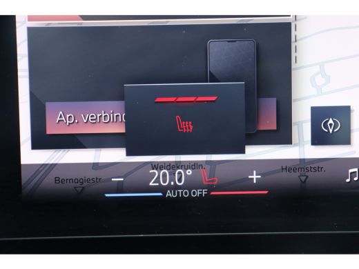 BMW 3 Serie Touring 318i M Sport Automaat / Panoramadak / Trekhaak / Sportstoelen / Achteruitrijcamera / Comf... ActivLease financial lease