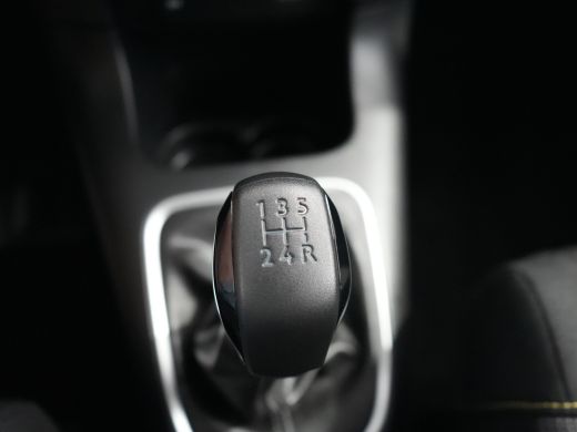 Citroën C3 1.2 PureTech C-Series | Achteropkomend verkeer waarschuwing | Airco (automatisch) | Apple Carplay... ActivLease financial lease