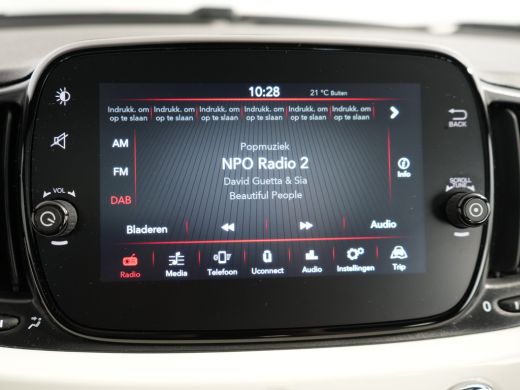 Fiat 500 1.0 Hybrid Dolcevita | Airco | Audio installatie | Bestuurdersstoel in hoogte verstelbaar ActivLease financial lease