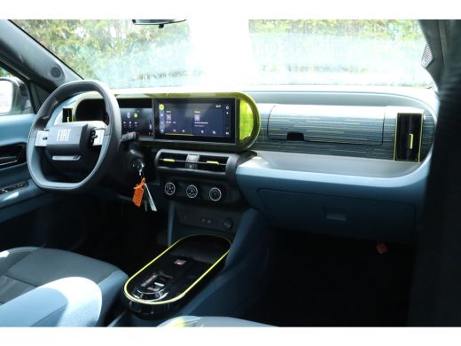 Fiat Panda Icon | Achterspoiler | Cruise Control incl. speed limiter | Lane Keeping Assist (LKA) ActivLease financial lease