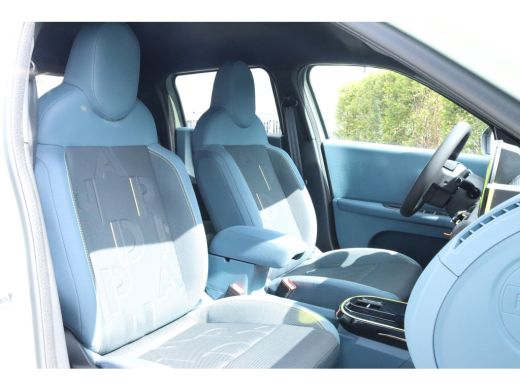 Fiat Panda Icon | Achterspoiler | Cruise Control incl. speed limiter | Lane Keeping Assist (LKA) ActivLease financial lease