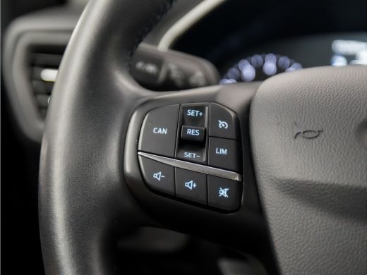 Ford Focus 1.0 EcoBoost Sport (APPLE CARPLAY, GROOT NAVI, LANE ASSIST, SPORTSTOELEN, CRUISE, PARKEERSENSOREN... ActivLease financial lease