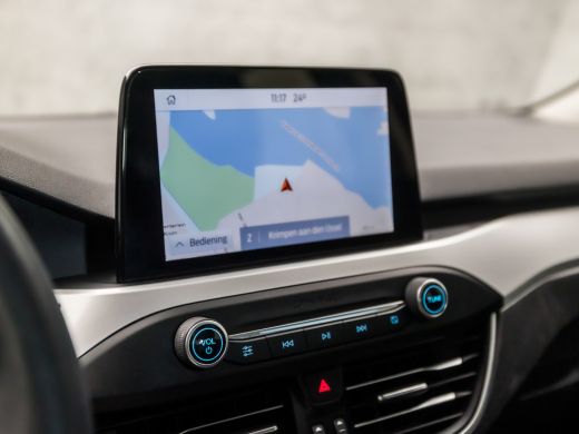 Ford Focus 1.0 EcoBoost Sport (APPLE CARPLAY, GROOT NAVI, LANE ASSIST, SPORTSTOELEN, CRUISE, PARKEERSENSOREN... ActivLease financial lease