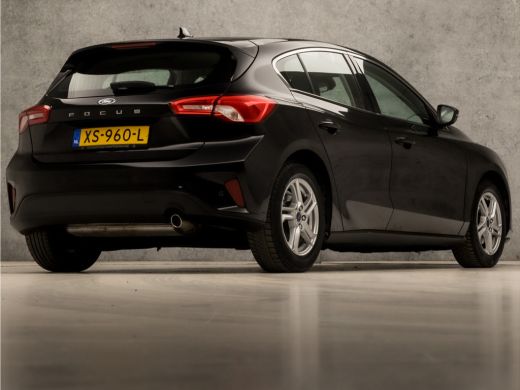 Ford Focus 1.0 EcoBoost Sport (APPLE CARPLAY, GROOT NAVI, LANE ASSIST, SPORTSTOELEN, CRUISE, PARKEERSENSOREN... ActivLease financial lease